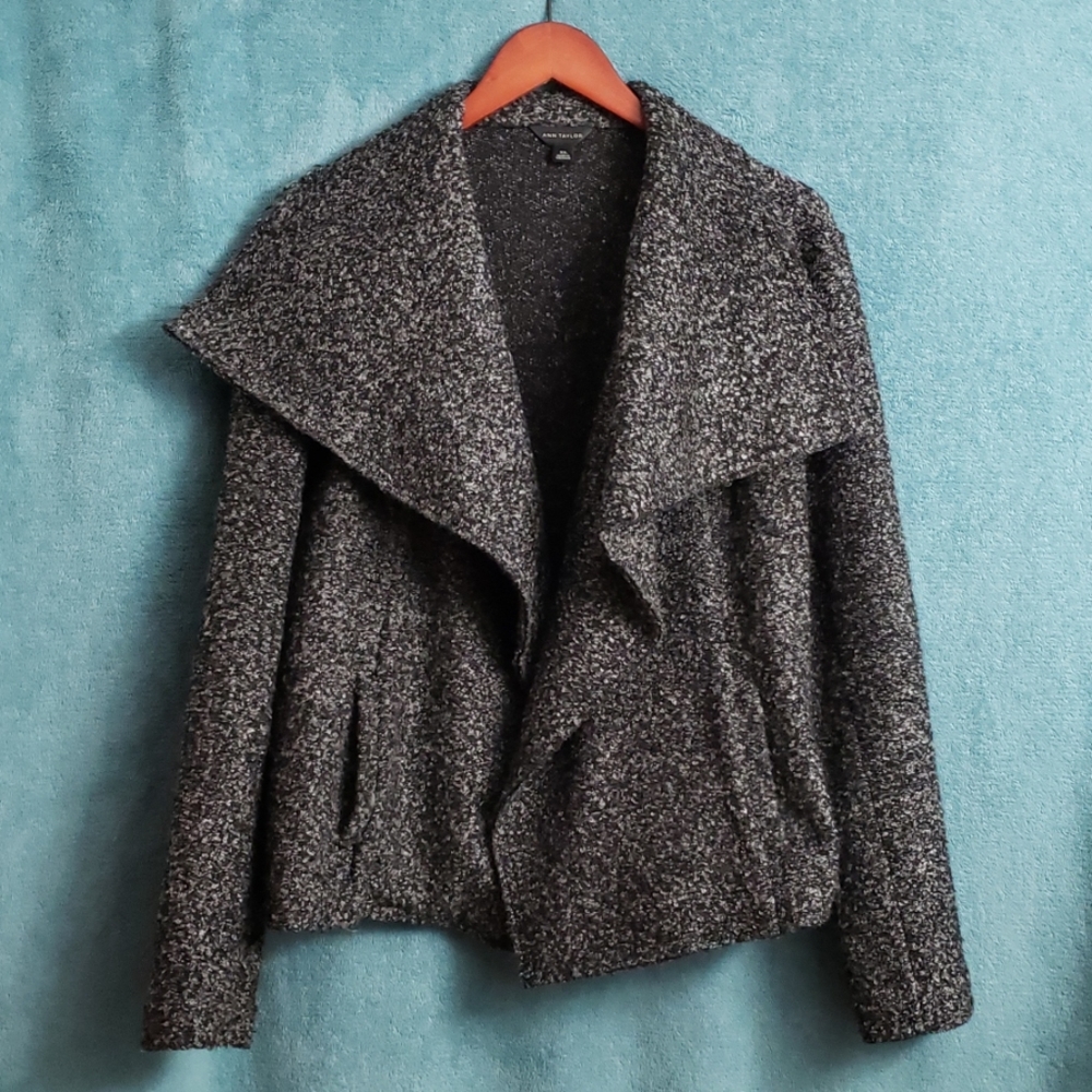 Sweater/ blazer